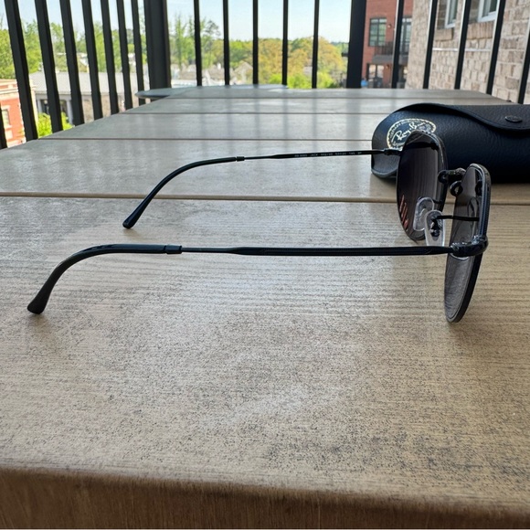 EUC Ray-Ban Raybans Ray-Bans RB3565 002/48 53-20 Jack Sunglasses Black - Picture 5 of 10